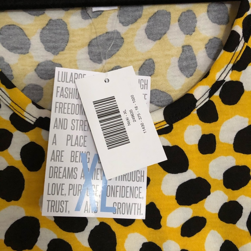 LuLaRoe Nicki - Picture 2 of 4